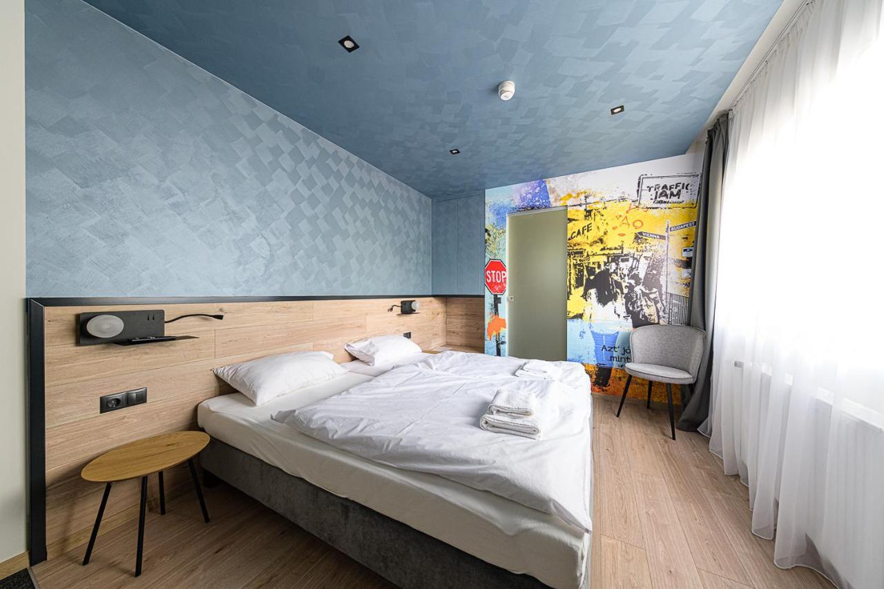 Jam Panzió Hotel Kapuvár Exterior foto